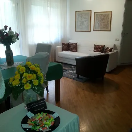 The Village 3* ברגמו