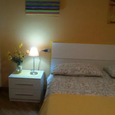 The Village לינה וארוחת בוקר 3*