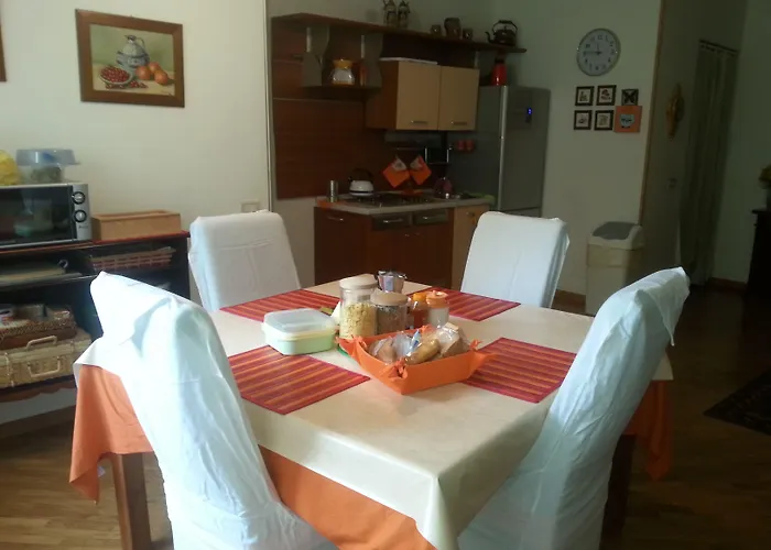 The Village Bed and Breakfast Μπέργκαμο