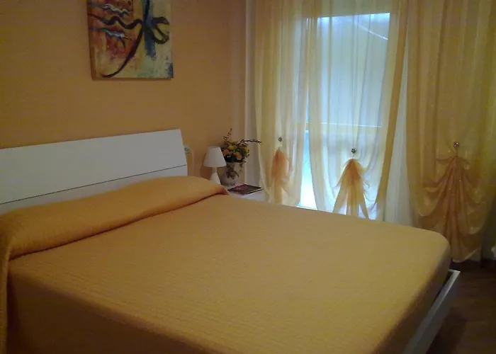 Bed and Breakfast The Village