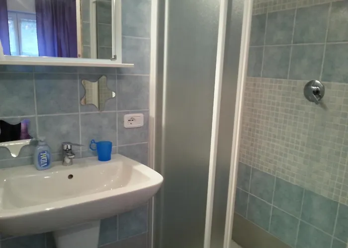 Bed and Breakfast The Village 3*